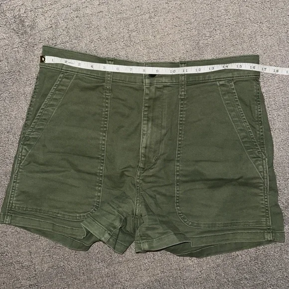 Madewell Perfect Vintage Green Jean Shorts Women Size 30 Army Green Pockets Long - Picture 11 of 11